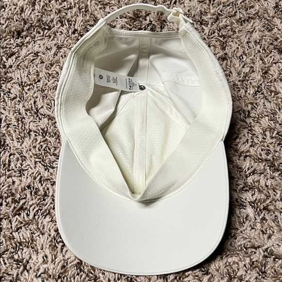 Lululemon Baller Hat *Logo - Picture 5 of 6